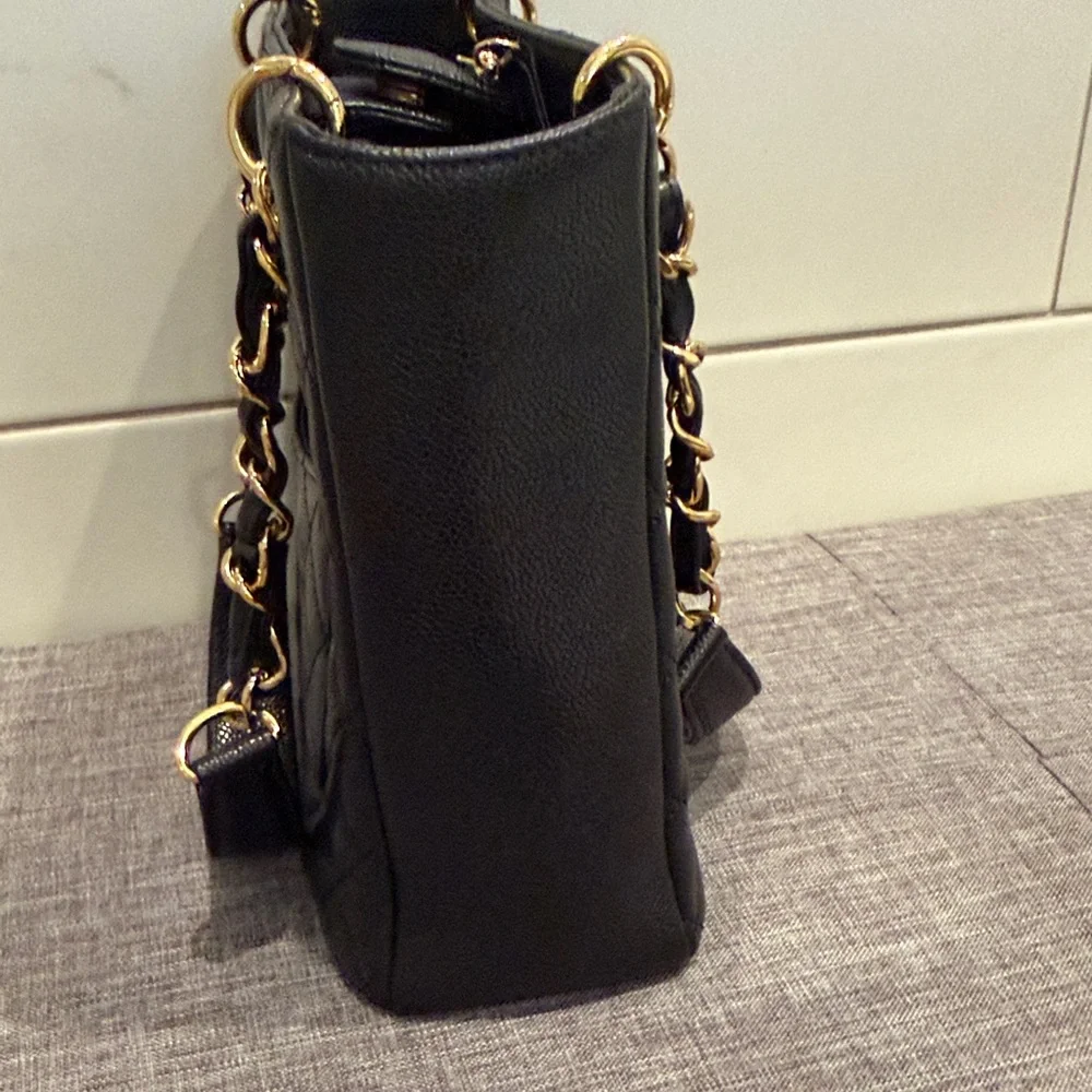 CHANEL Black Quilted Caviar Leather Petite Shopper with Gold Hardware. - Picture 16 of 16